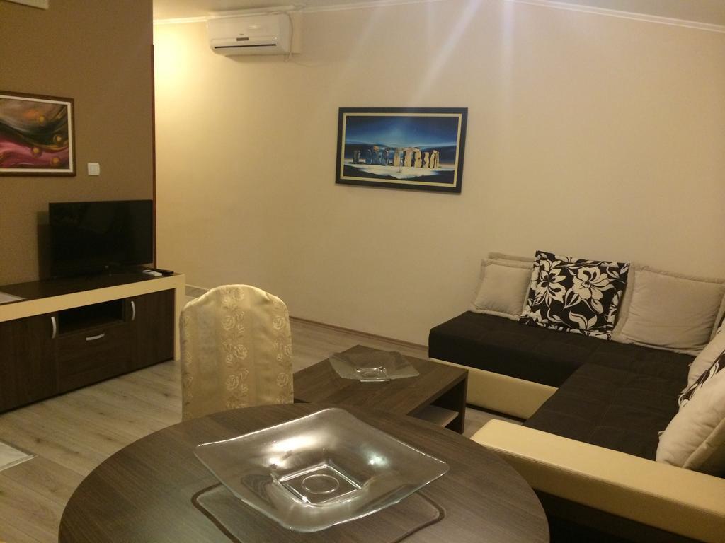 Bed and Breakfast Prenociste Gazela Pirot Habitación foto
