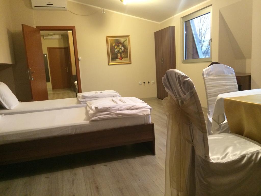Bed and Breakfast Prenociste Gazela Pirot Habitación foto